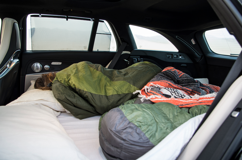 Illustration for article titled What It's Like To Sleep In A $130,000 Mercedes-AMG Wagon